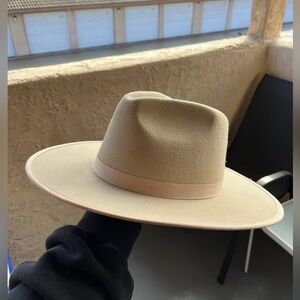 Wydth 100% Wool Wide Brim Hat